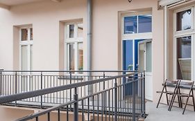 Deluxe Apartments Krakow Brzozowa by Renters